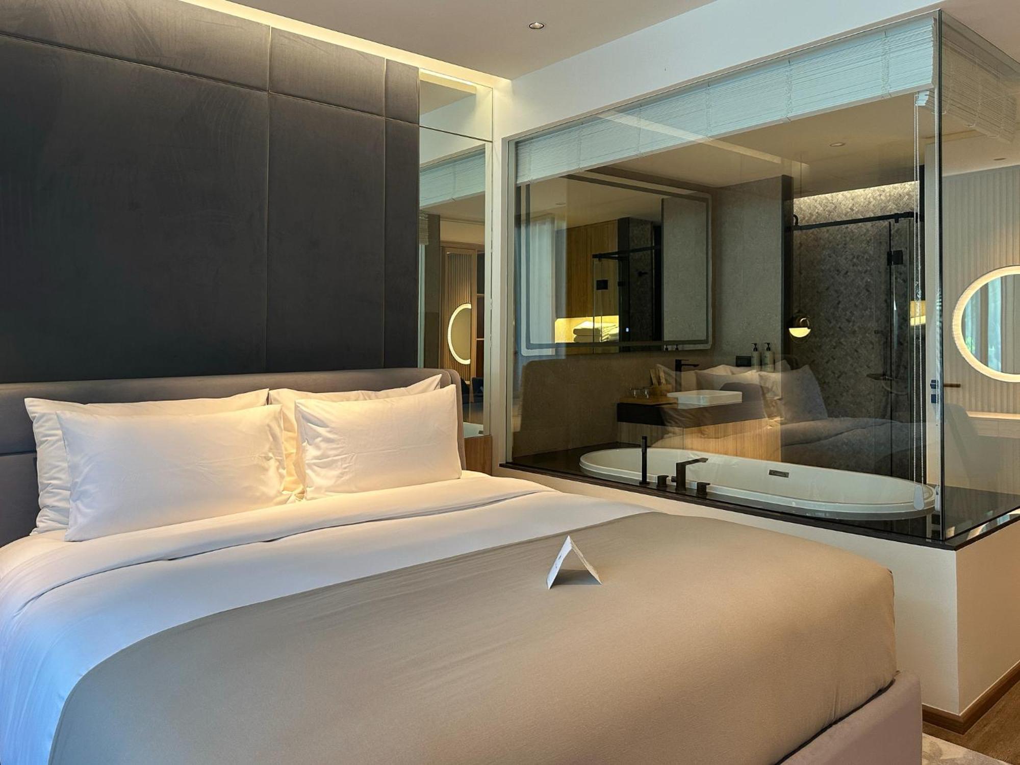 La Green Hotel And Residence หาดบางเทา ภายนอก รูปภาพ